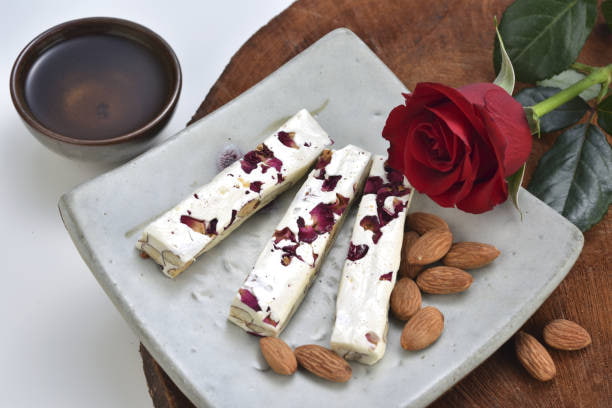فروش گز مغز